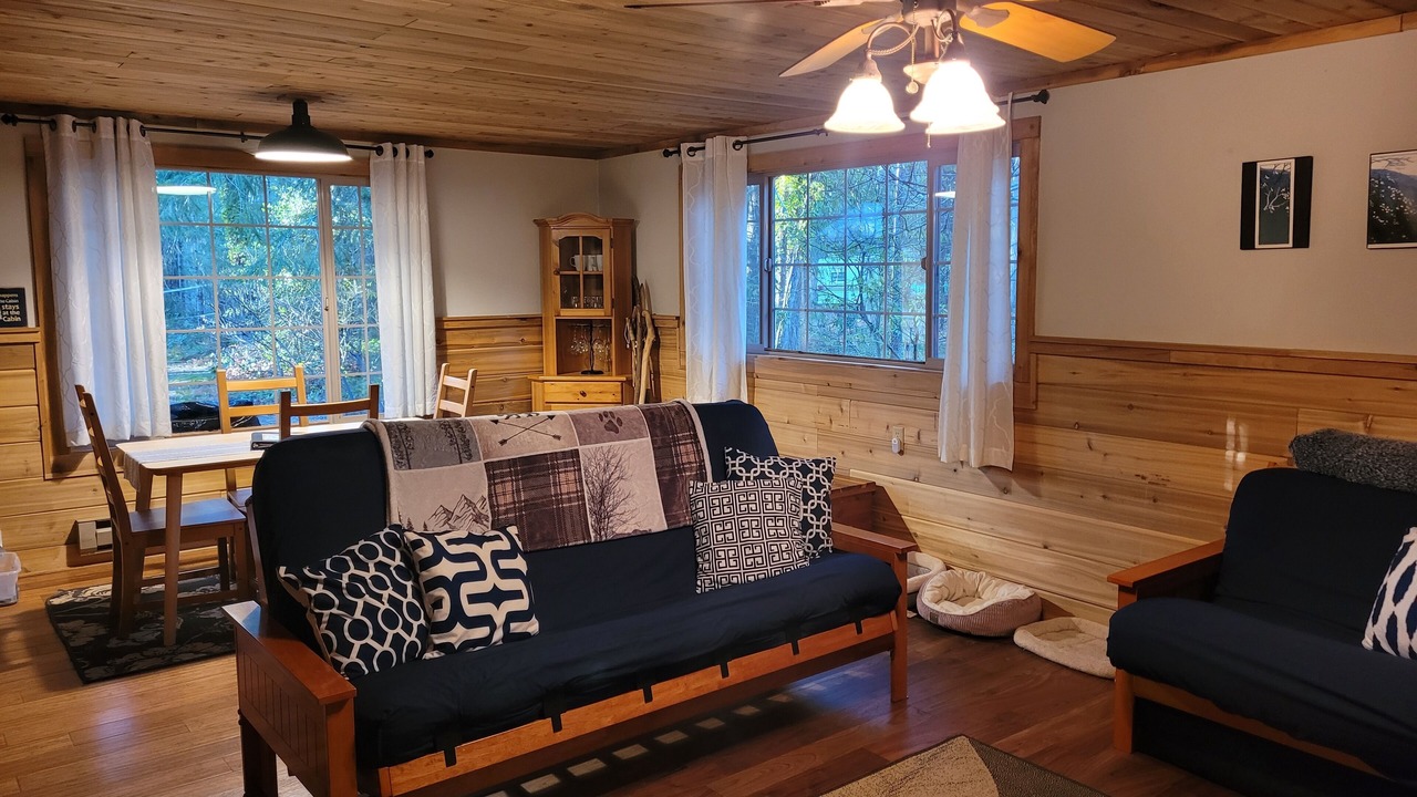 Photo of Livingroom in Hoodsport