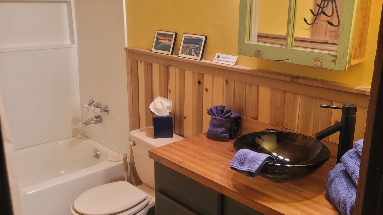 Photo of Bathroom in Hoodsport