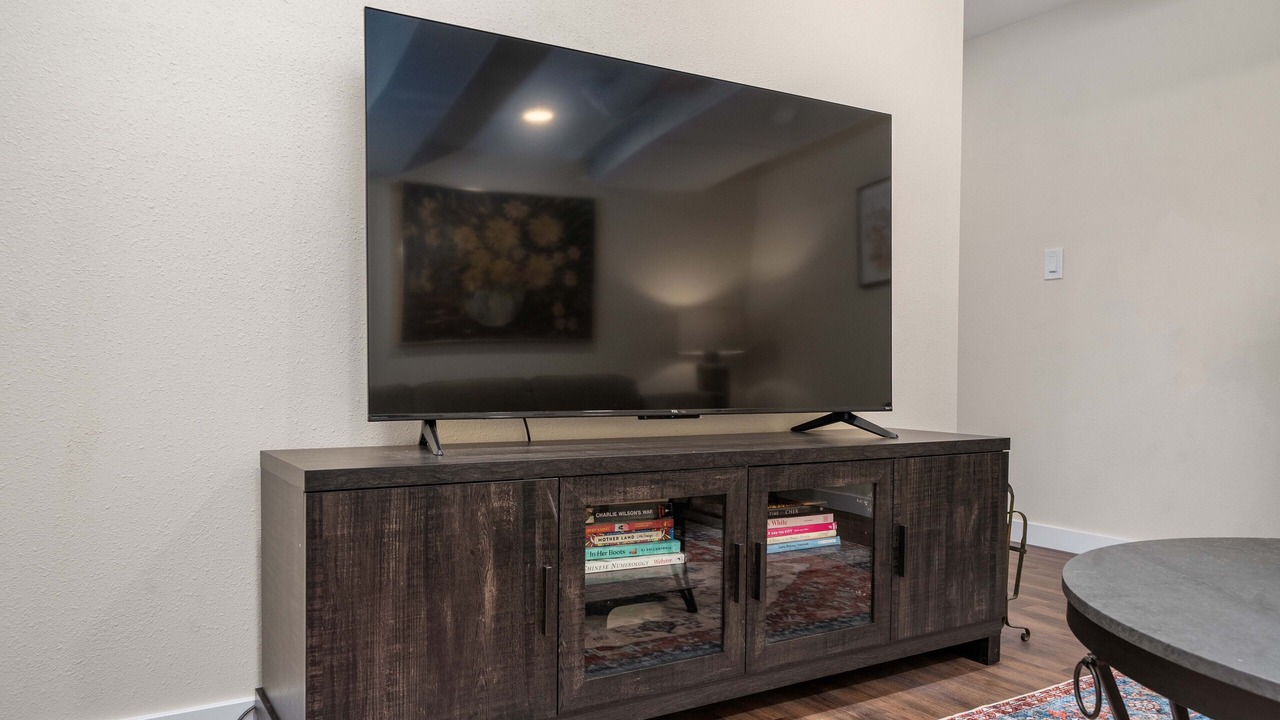 Photo of Livingroom in North End
