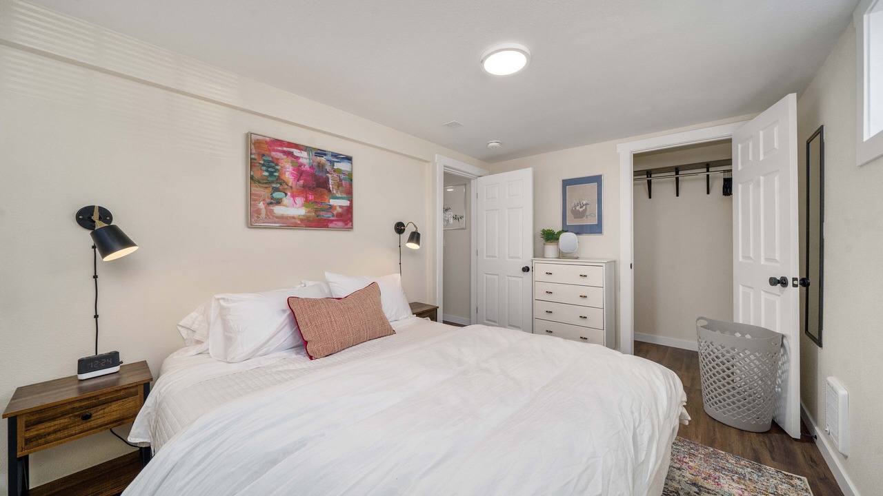 Photo of Bedroom in North End