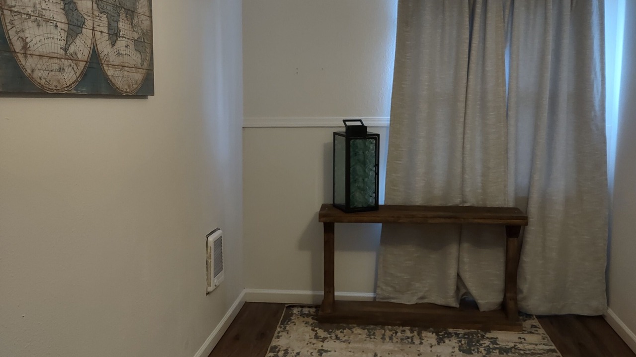 Photo of Bedroom in Garden District