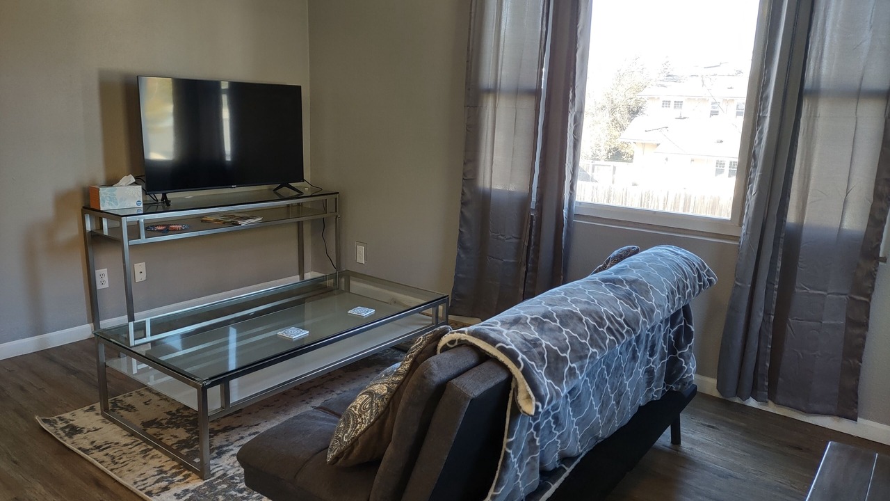 Photo of Livingroom in Garden District