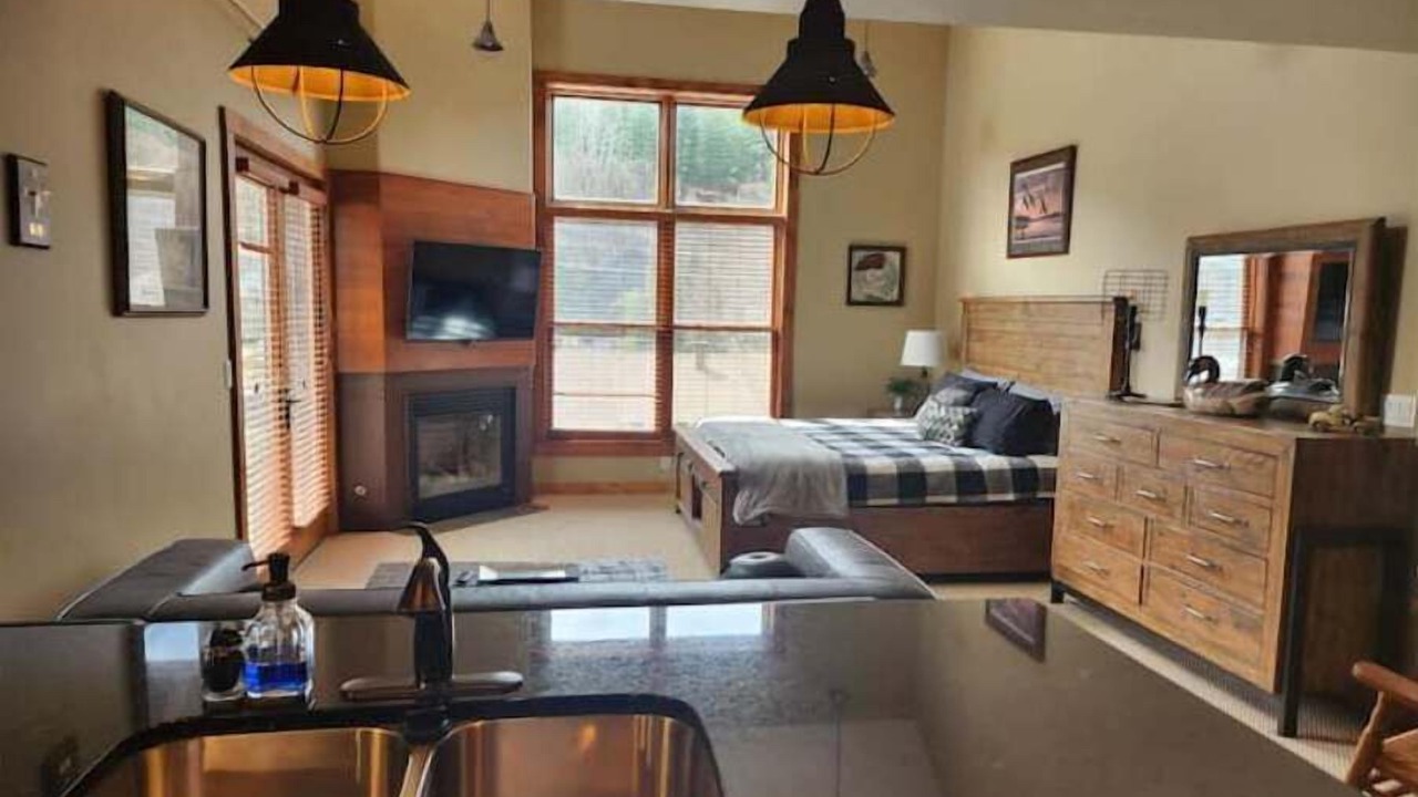 Photo of Bedroom in Kellogg