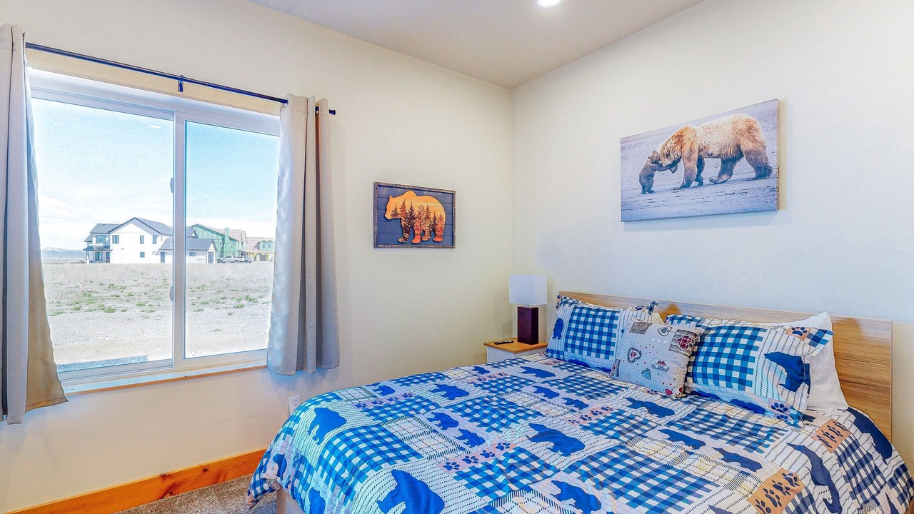 Photo of Bedroom in Laketown