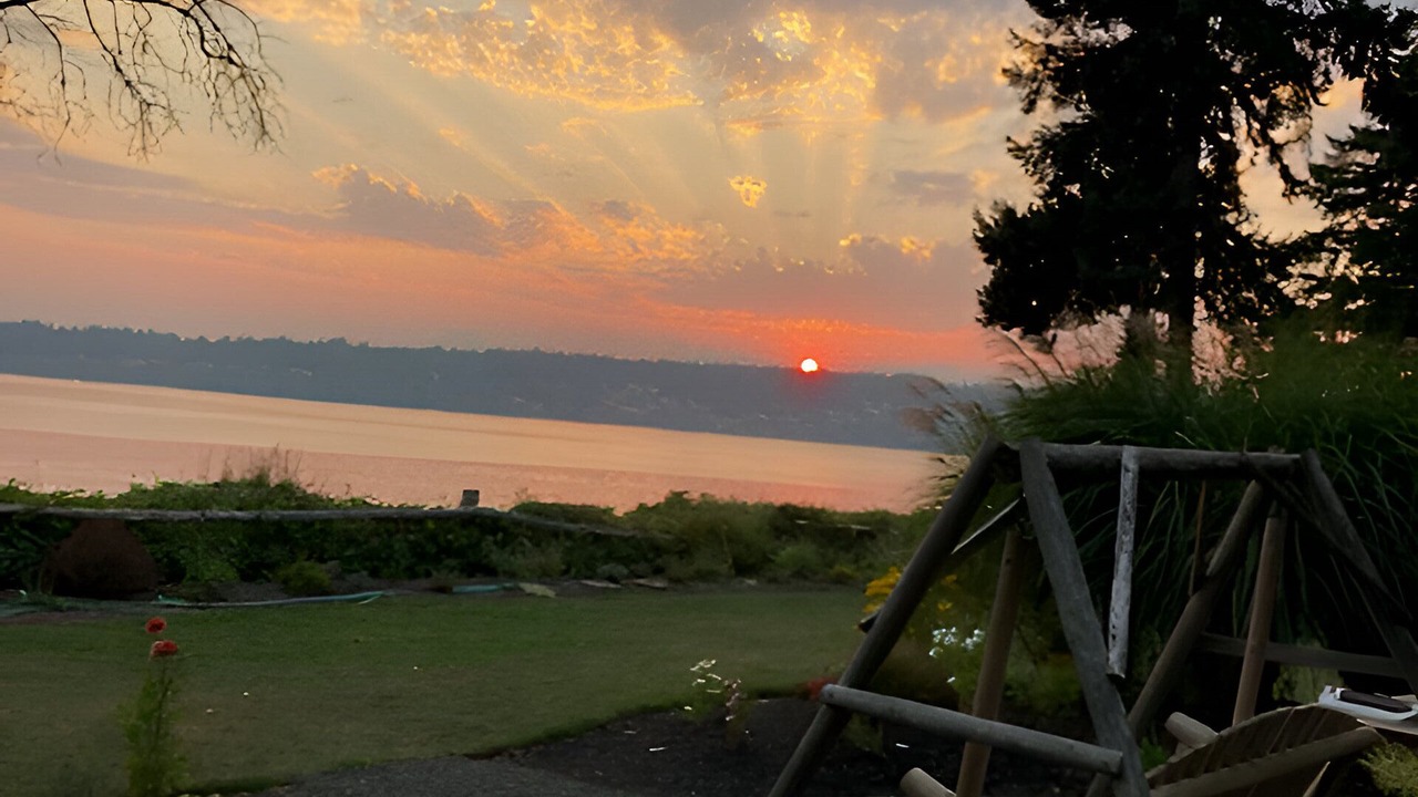 Photo of Outdoor in Rollingbay