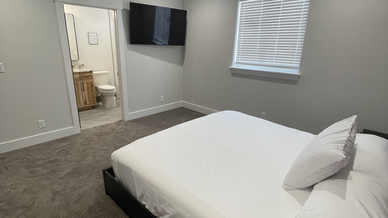 Photo of Bedroom in Island Park