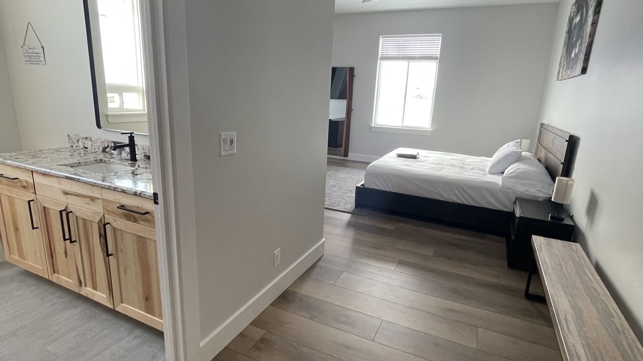 Photo of Bedroom in Island Park