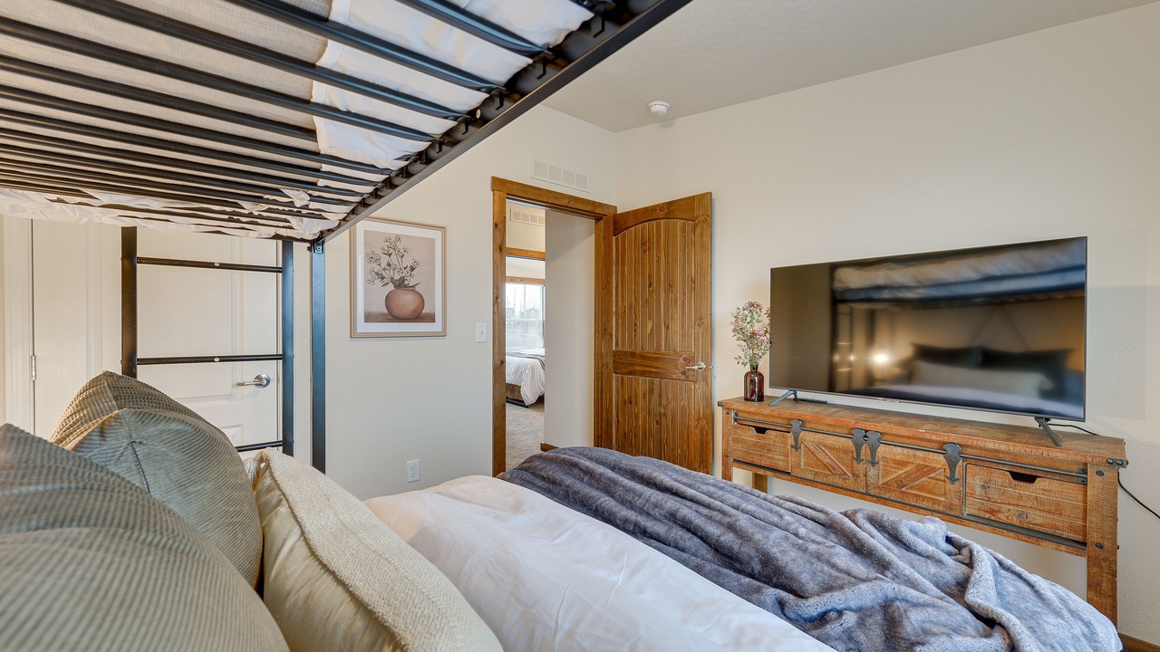 Photo of Bedroom in Clawson