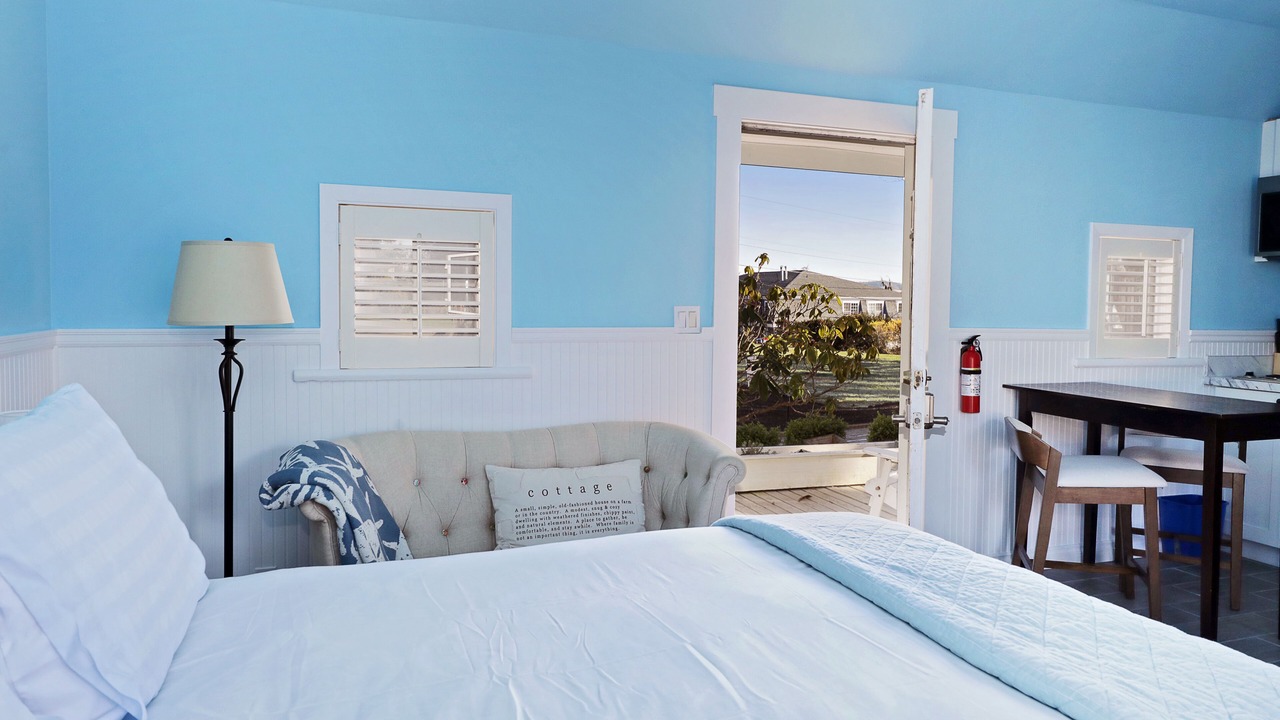 Photo of Bedroom in Coupeville