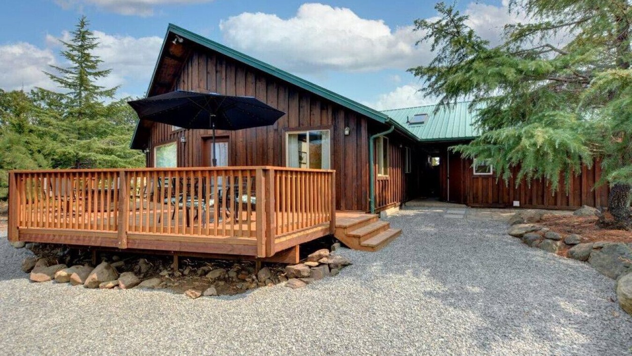 Photo of Outdoor in Eagle Point