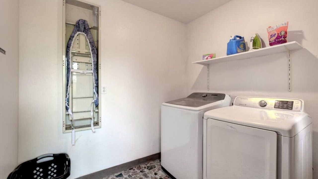 Photo of Bedroom in Eagle Point