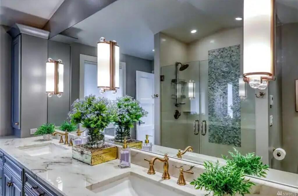 Photo of Bathroom in Port Hadlock