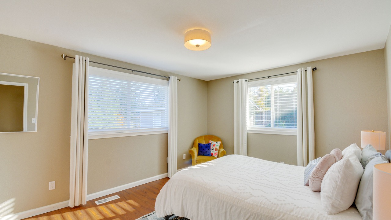 Photo of Bedroom in Gig Harbor