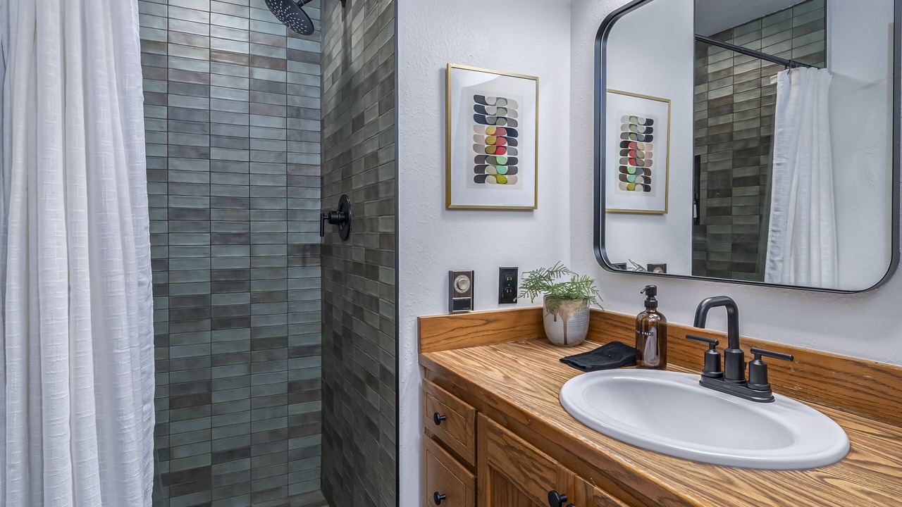 Photo of Bathroom in Baring