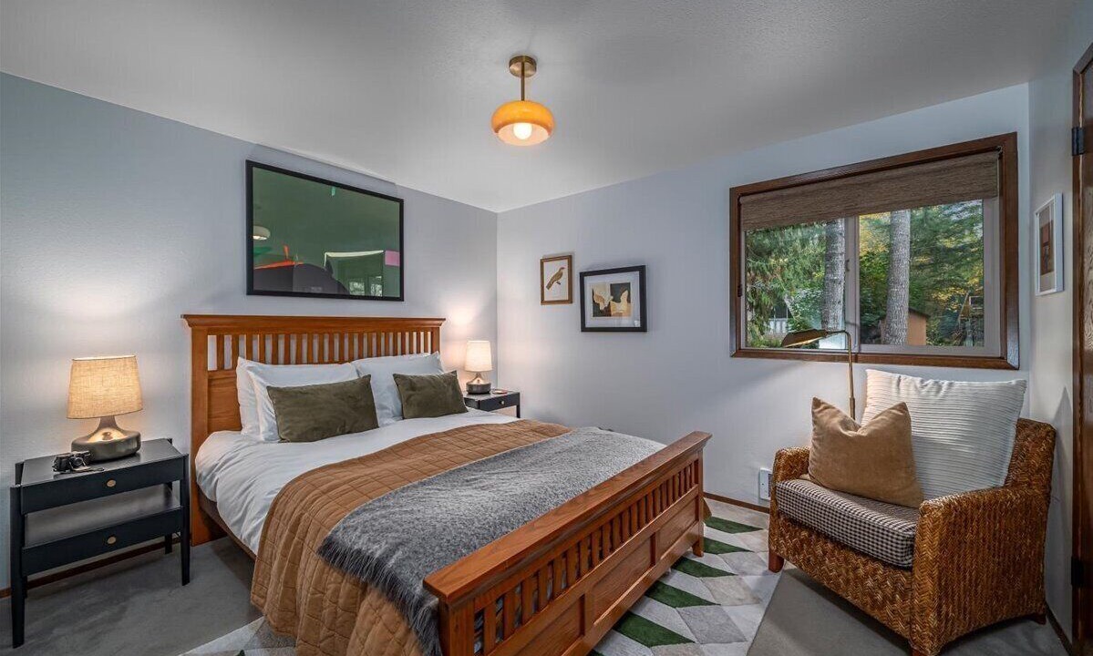 Photo of Bedroom in Baring