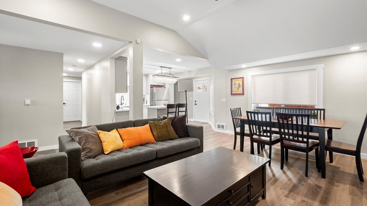Photo of Livingroom in West End