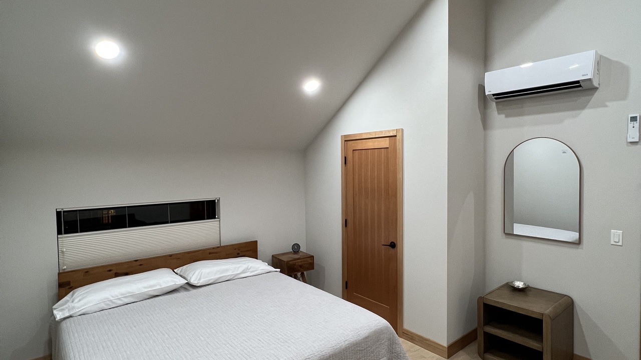 Photo of Bedroom in Hyak