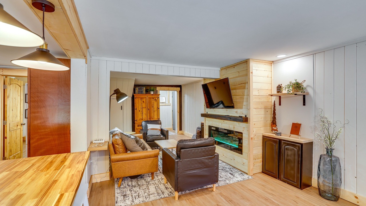 Photo of Livingroom in Avery