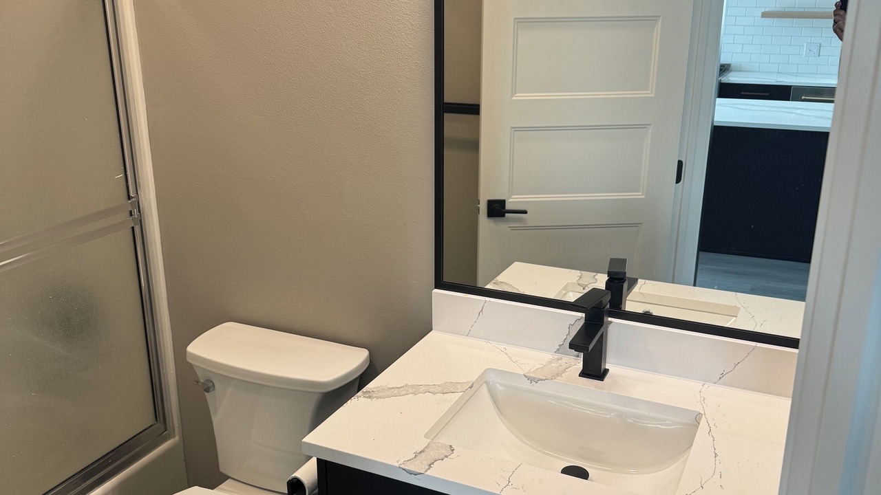 Photo of Bathroom in Coolin