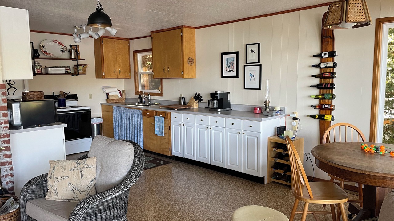 Photo of Bedroom in Longbranch