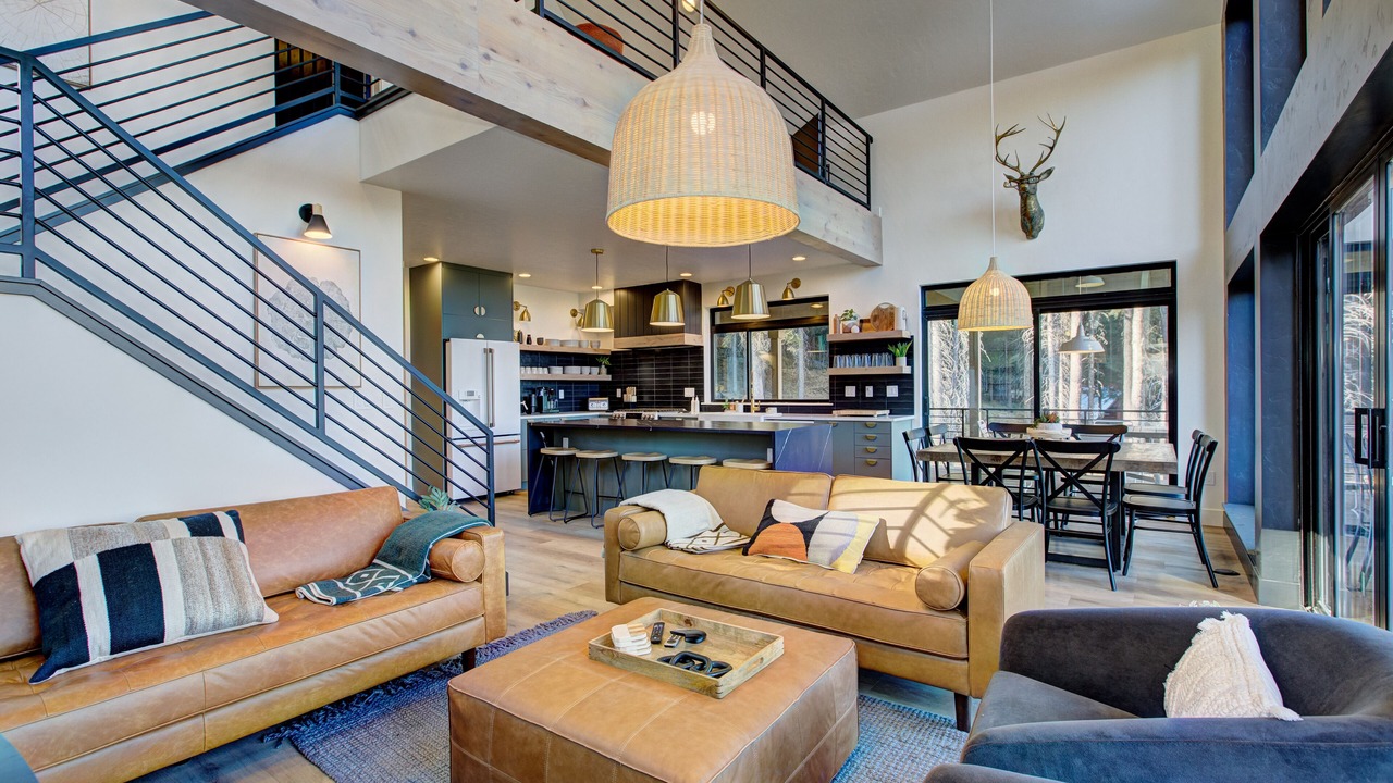 Photo of Livingroom in Tamarack Resort