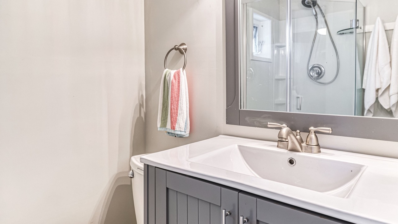 Photo of Bathroom in Point Roberts