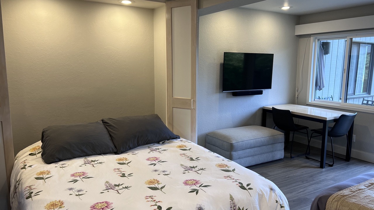 Photo of Bedroom in Chelan