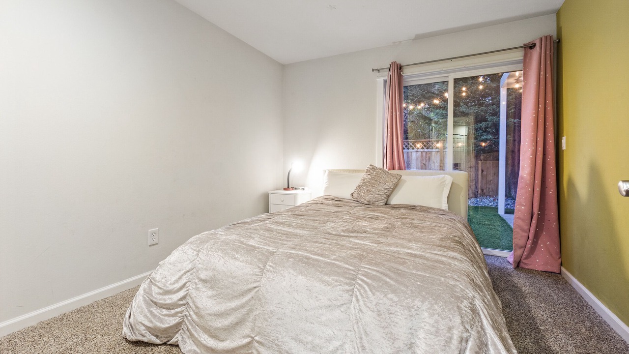 Photo of Bedroom in Kirkland