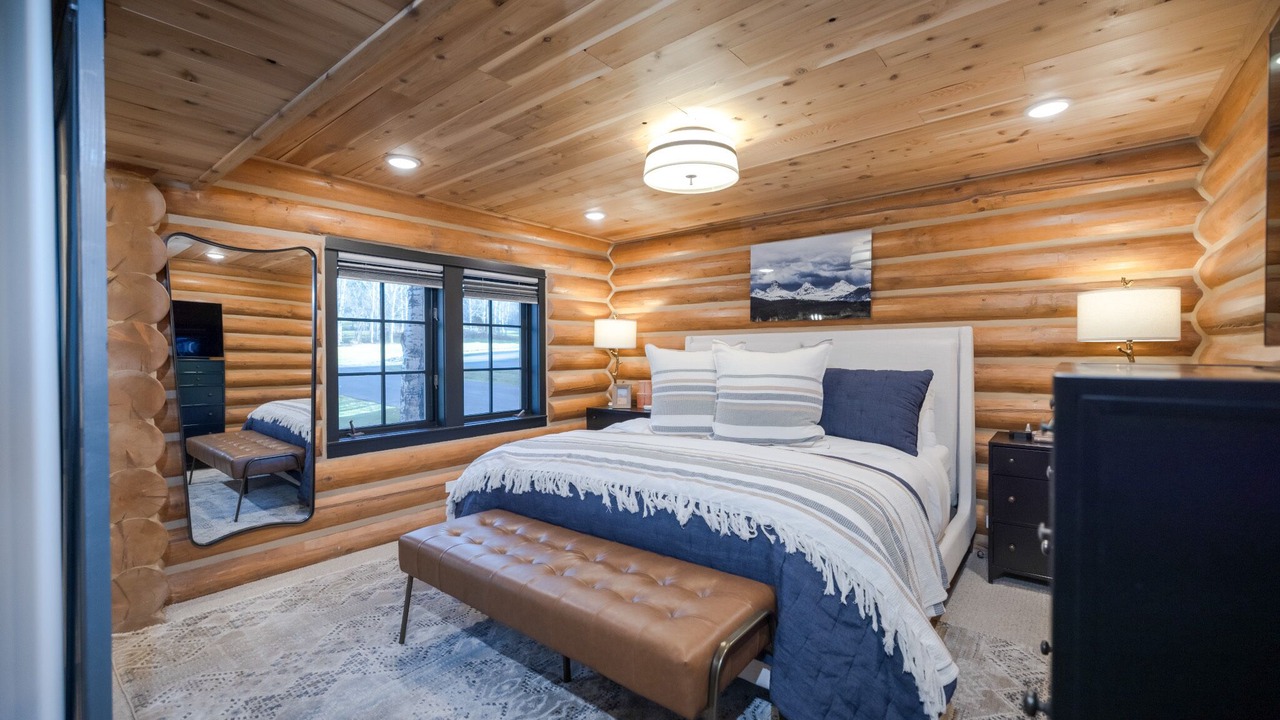 Photo of Bedroom in Victor