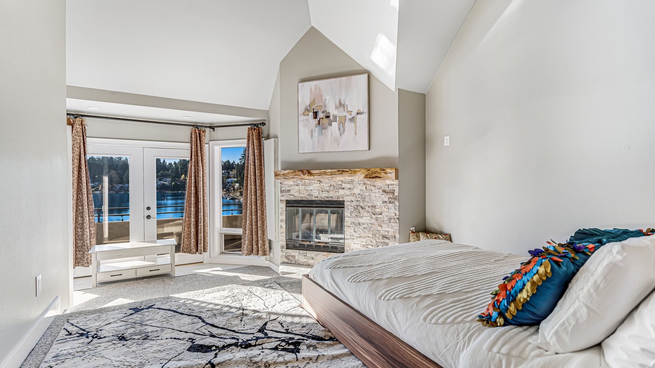 Photo of Bedroom in Lakewood