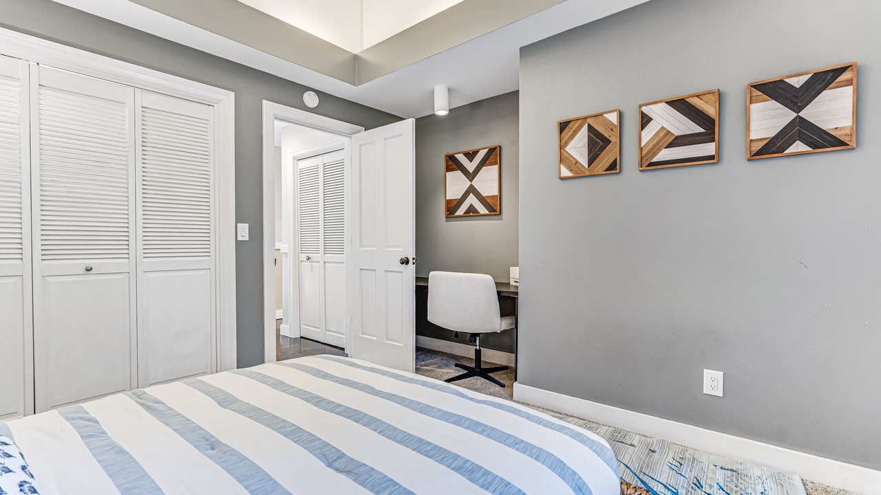Photo of Bedroom in Lakewood