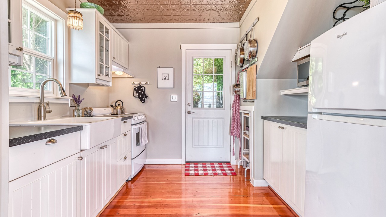 Photo of Kitchen in Point Roberts
