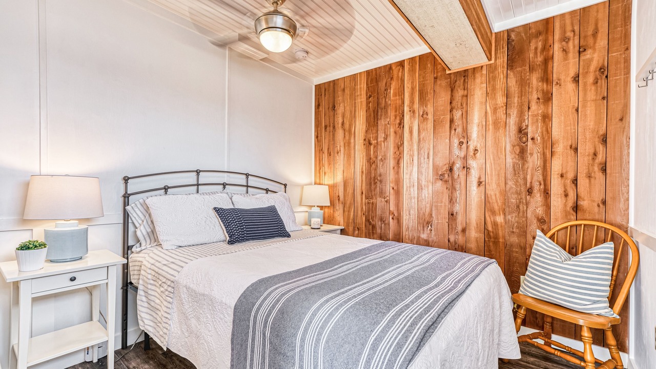 Photo of Bedroom in Point Roberts