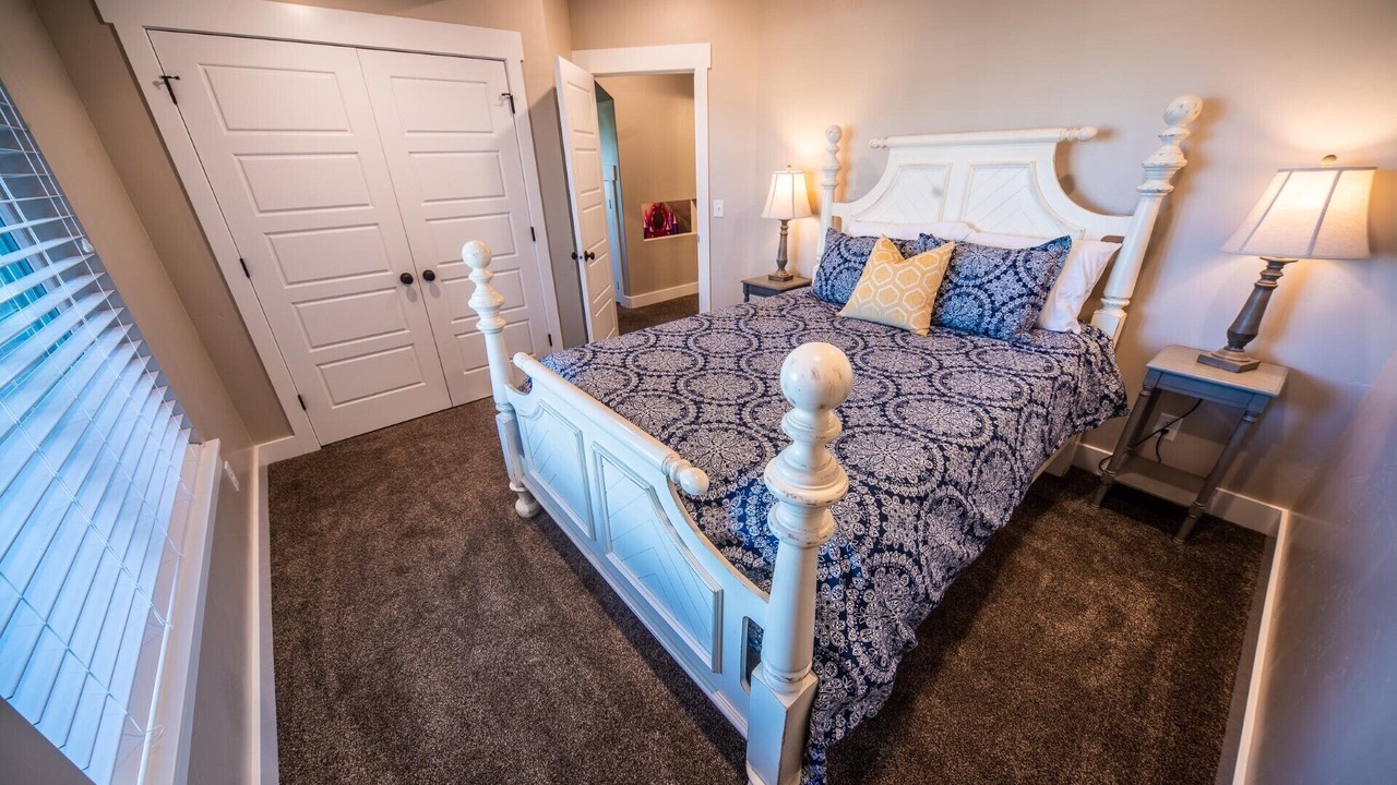 Photo of Bedroom in Garden City