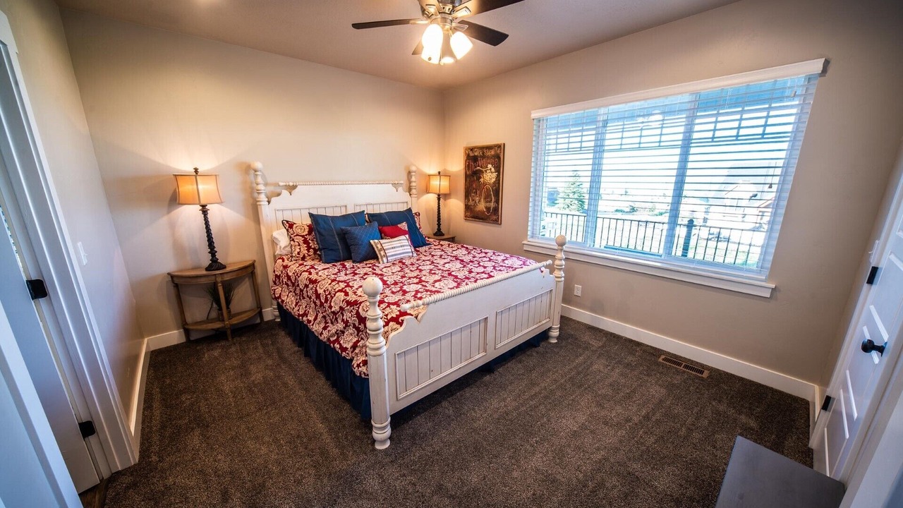 Photo of Bedroom in Garden City