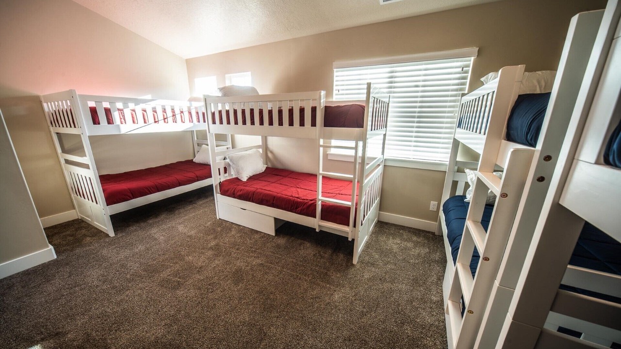 Photo of Bedroom in Garden City