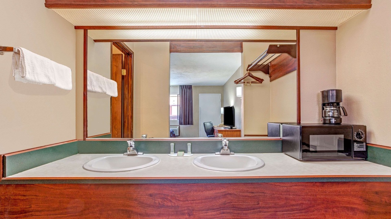 Photo of Bathroom in Albany