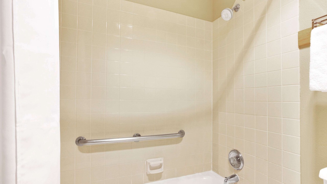 Photo of Bathroom in Albany