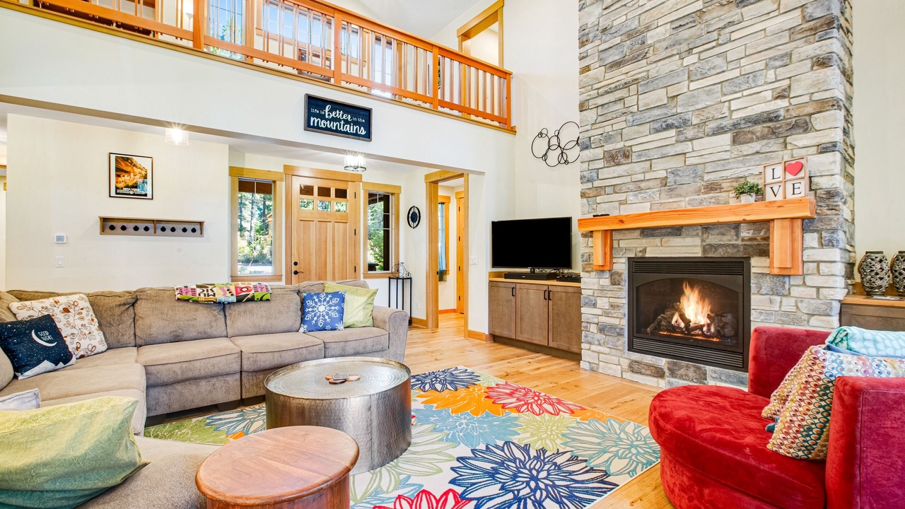 Photo of Livingroom in Cle Elum