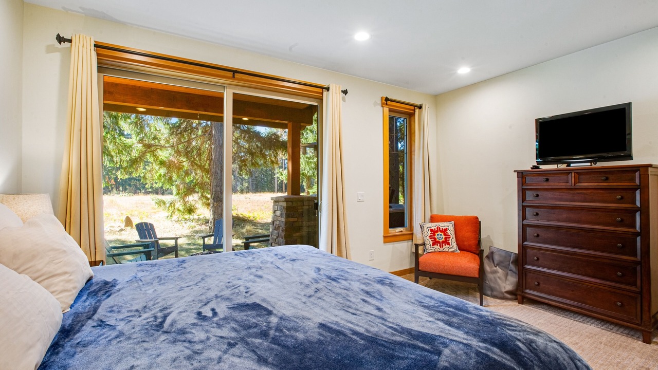 Photo of Bedroom in Cle Elum