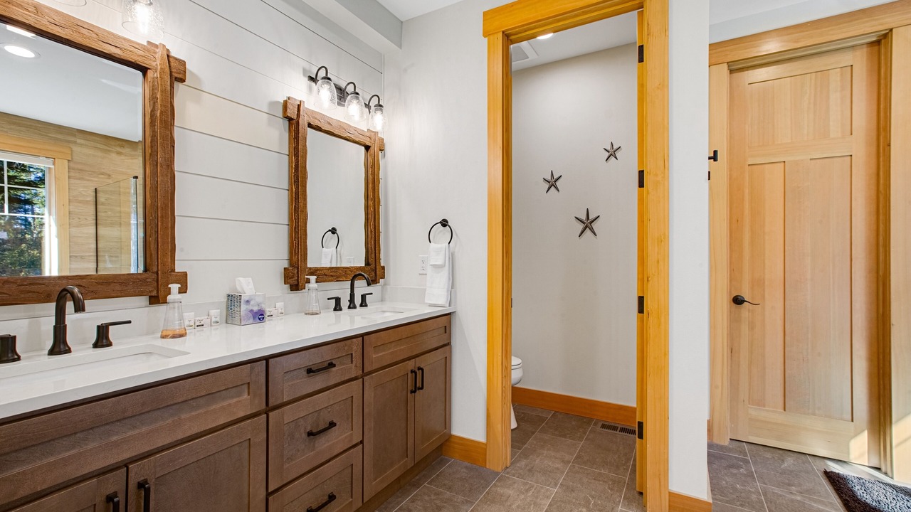 Photo of Bathroom in Cle Elum