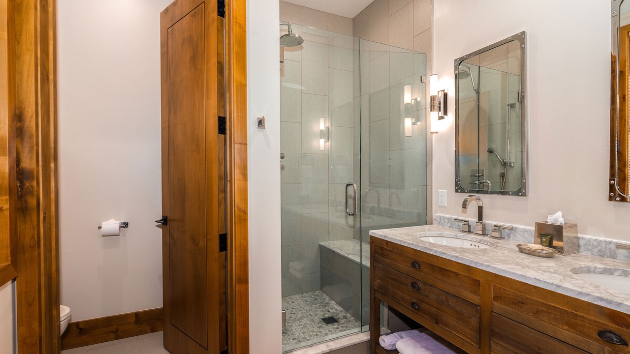 Photo of Bathroom in Hoback Junction
