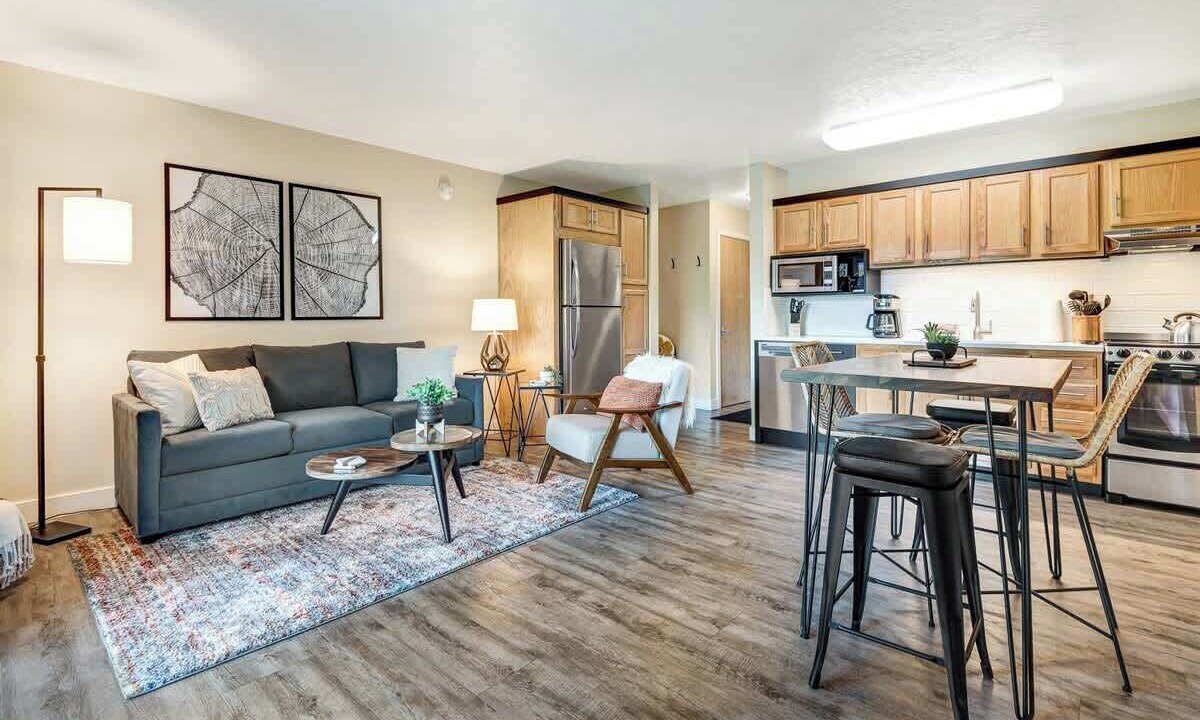 Photo of Livingroom in Bend