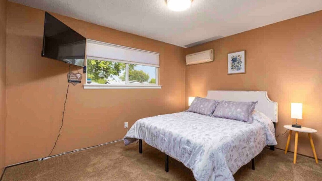 Photo of Bedroom in South Richland