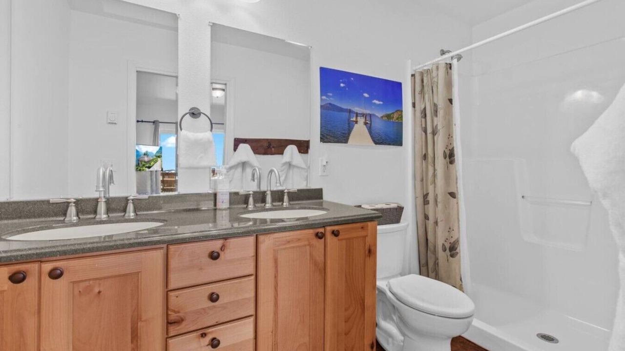 Photo of Bathroom in Bayview