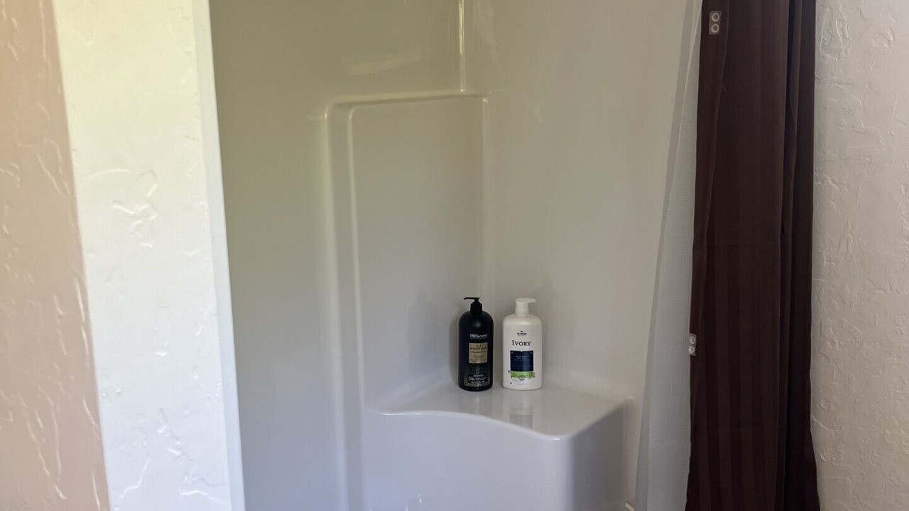 Photo of Bathroom in Roseburg