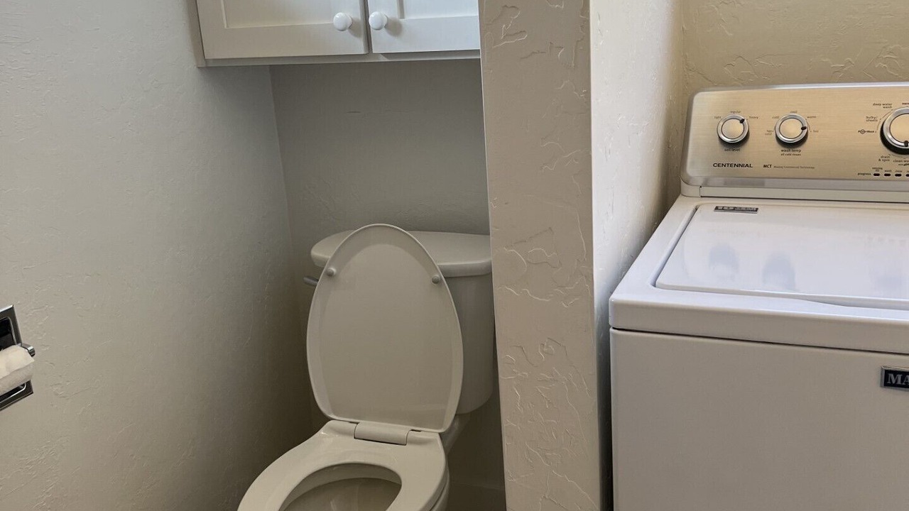 Photo of Bathroom in Roseburg