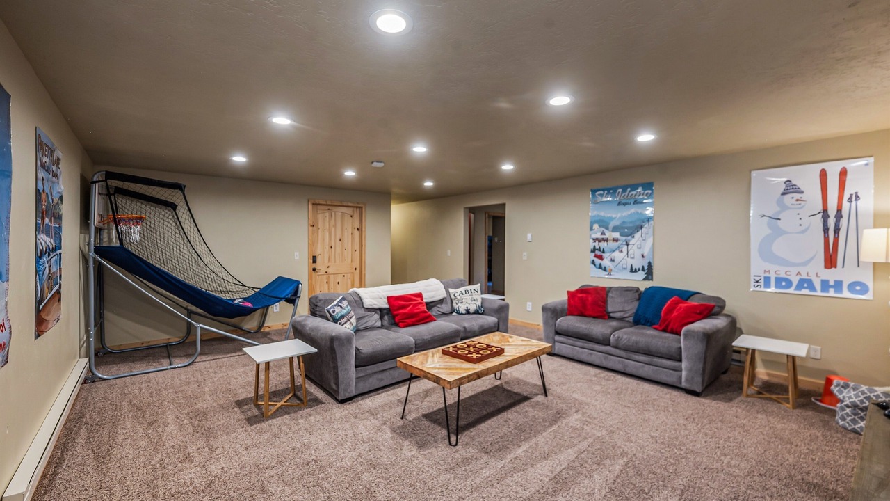 Photo of Livingroom in McCall