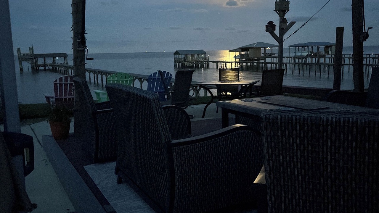 Photo of Patio Balcony in Theodore