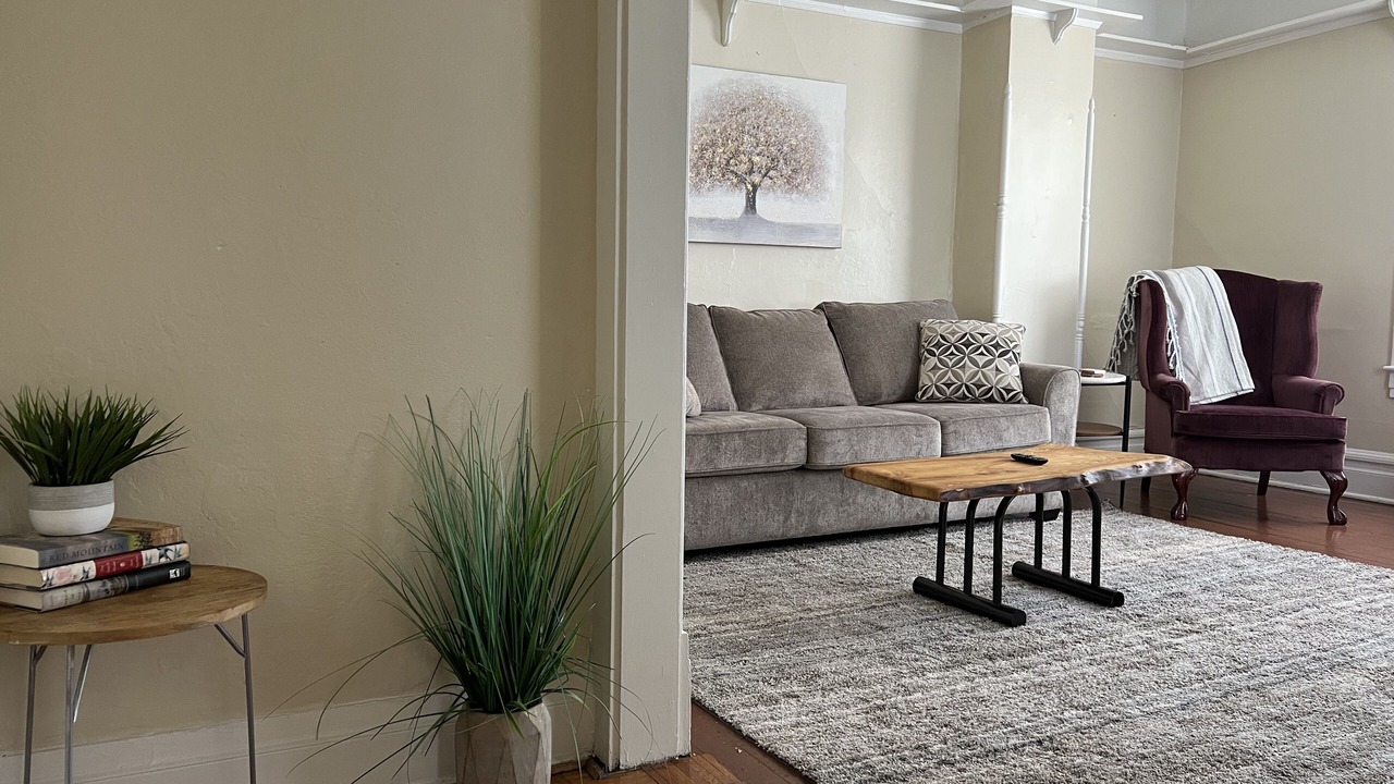 Photo of Livingroom in Roseburg